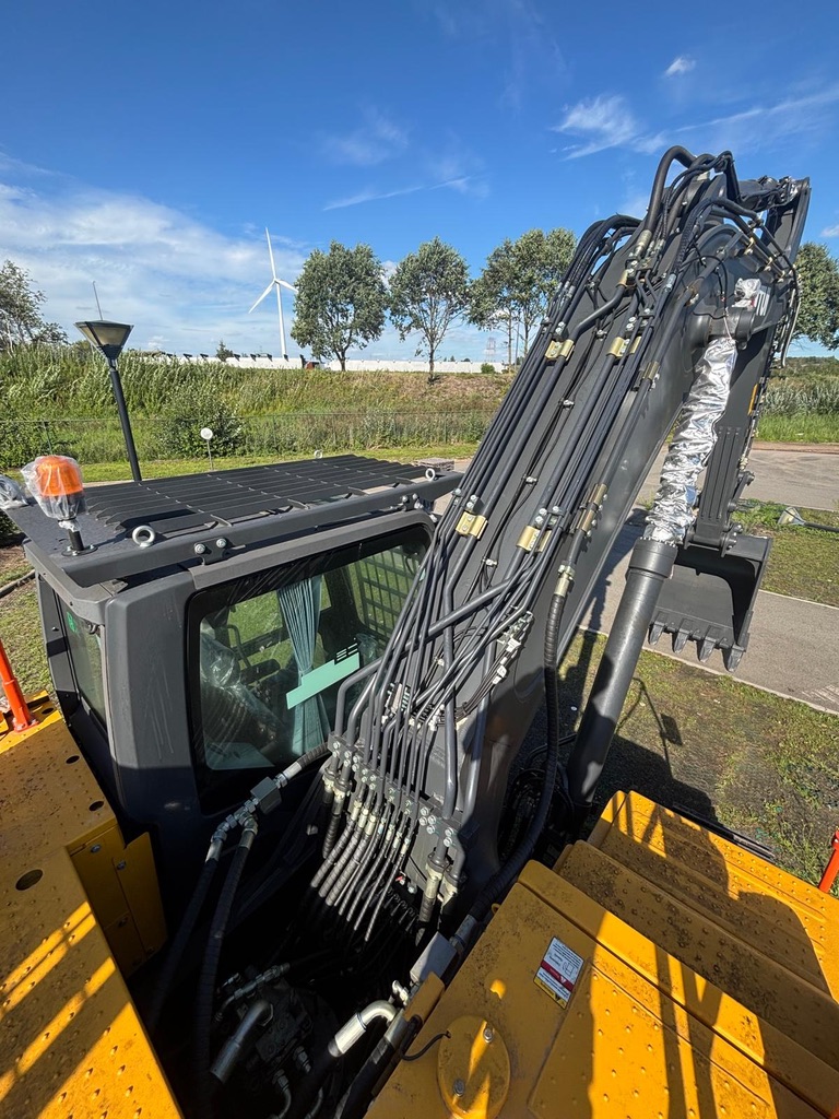 Hydraulikkføring på SHANTUI SE335